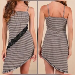 Daisy Street Edgy Delight Beige and Black Gingham Asymmetrical Mini Dress, XS